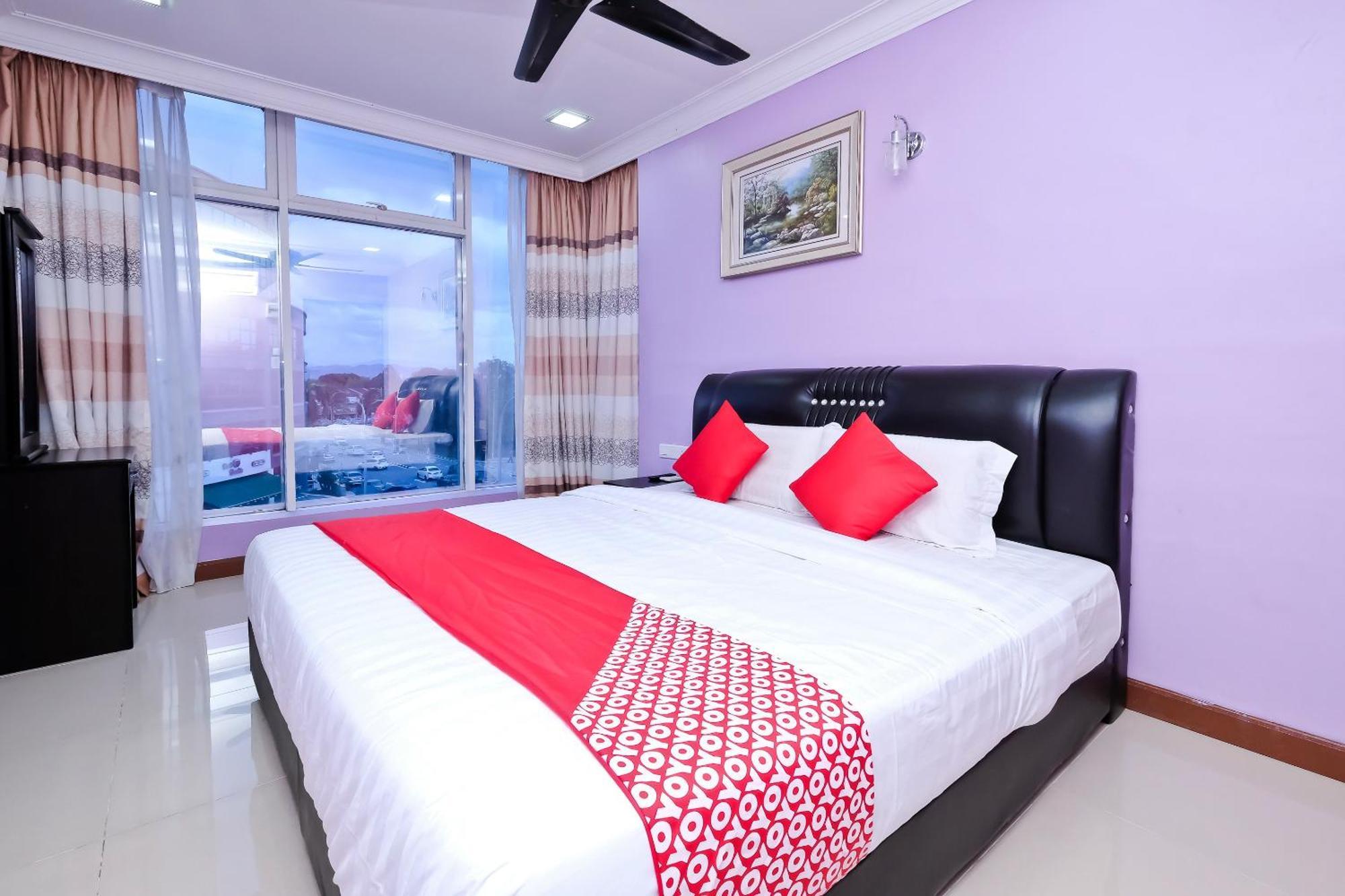 Oyo 714 Arina Hotel Банги Екстериор снимка